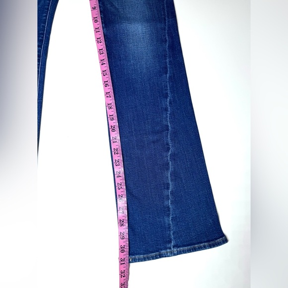 American Eagle Women’s Kick Boot Low Rise  Jeans Size- 8 Regular - Picture 4 of 11